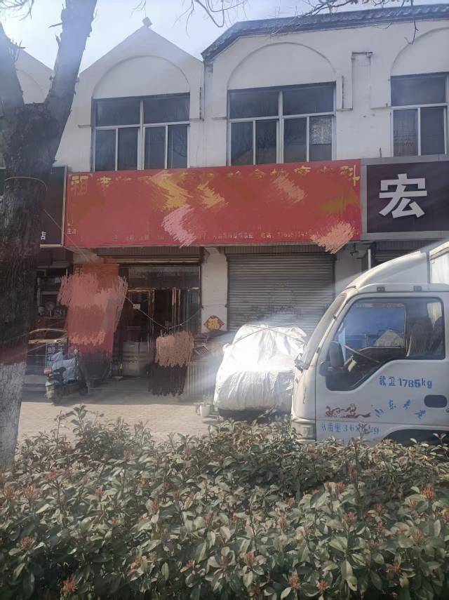 普通裝修3室2廳1衛114m230萬元