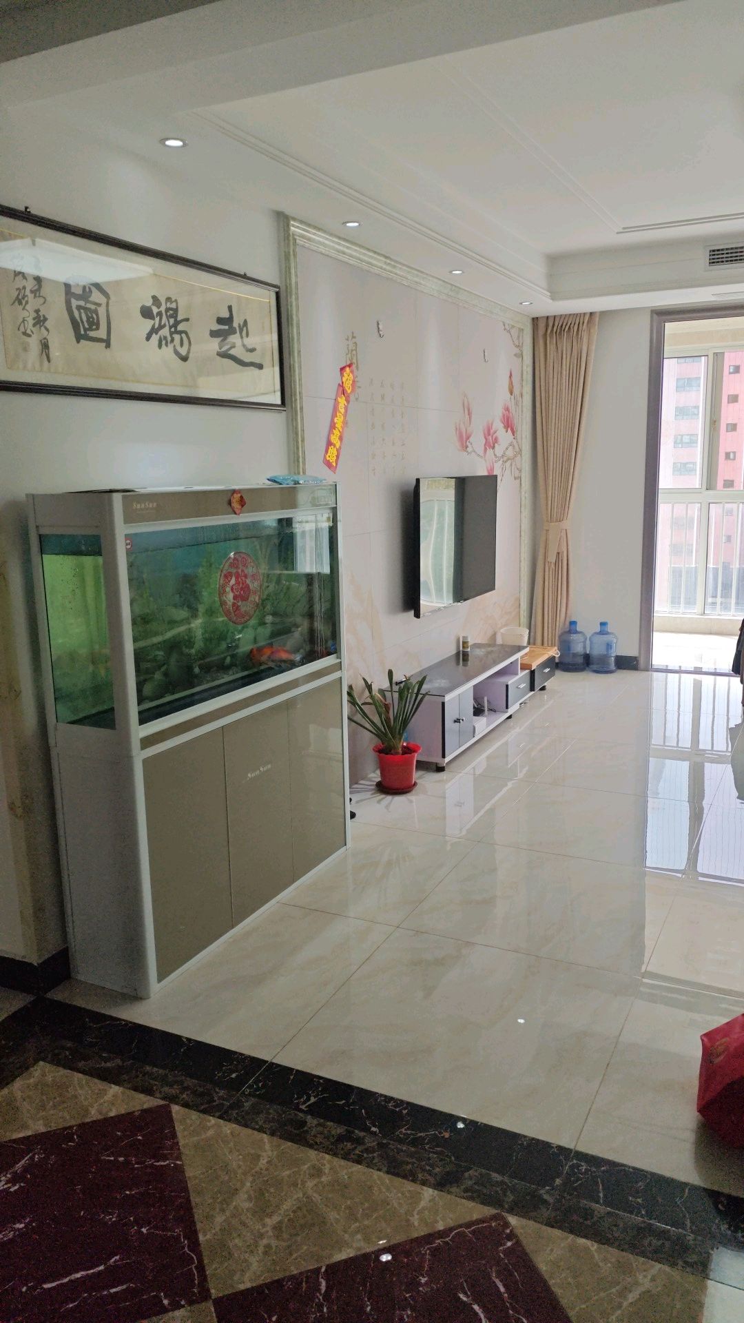 業主自住房，首次出租，精裝修，家具家電齊全完好