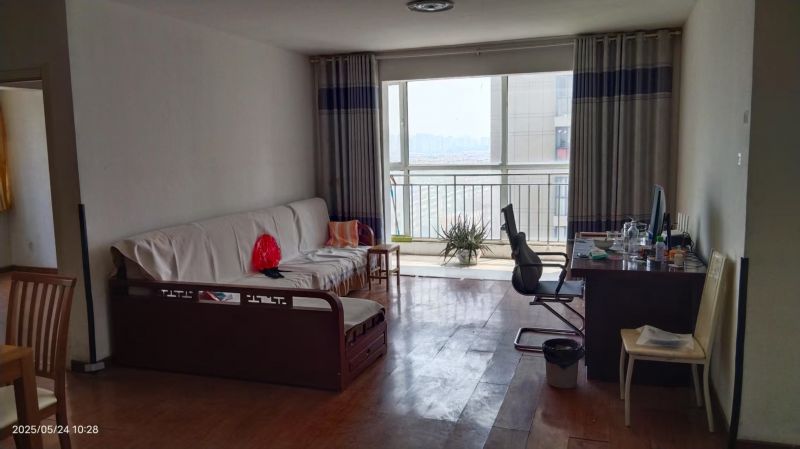 房主發布：大同天下瀚香苑房3室2廳1衛134m2，106萬。