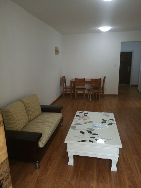 人和天地4號樓1單元11層1103戶2室1廳1衛94m21550元/月